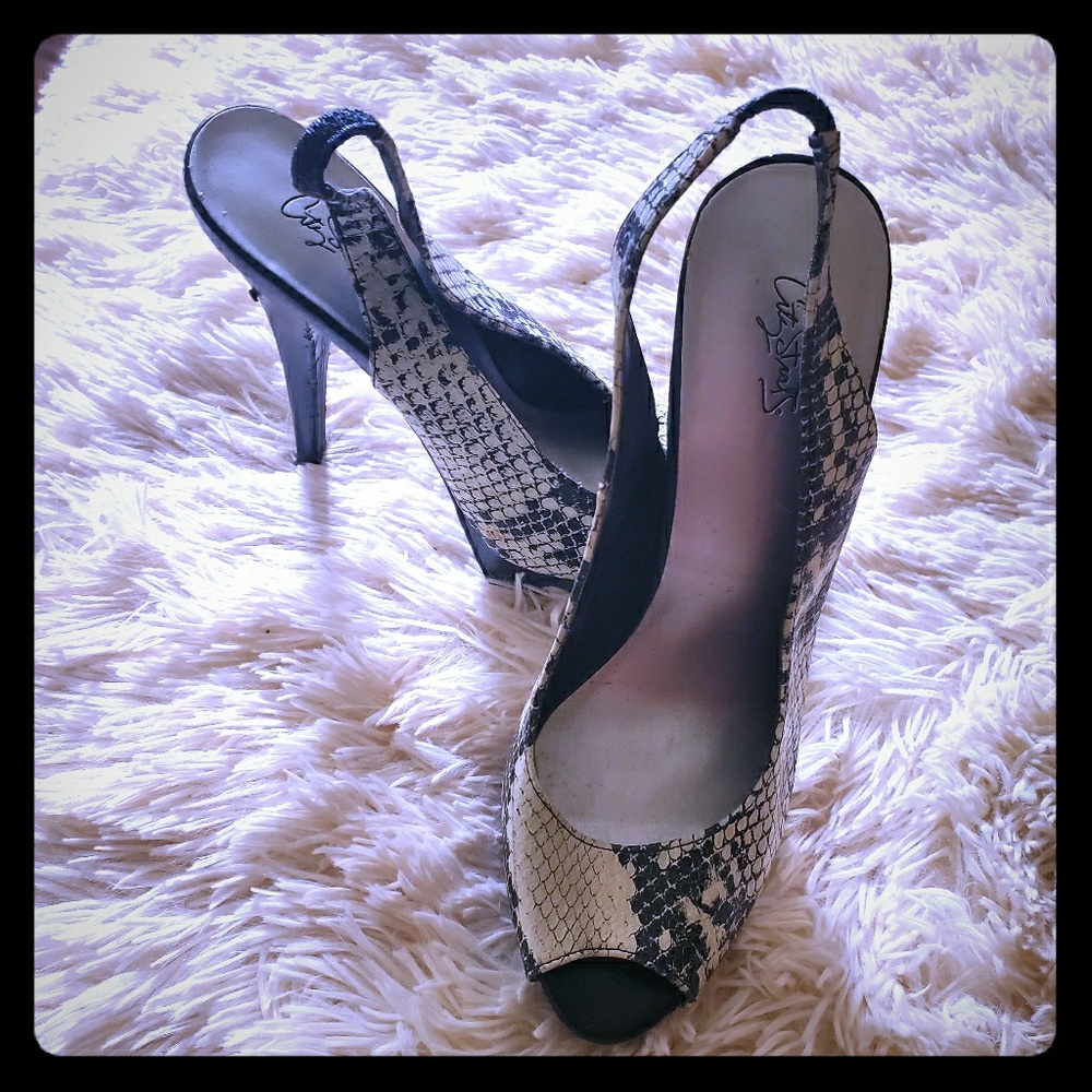Slingbacks